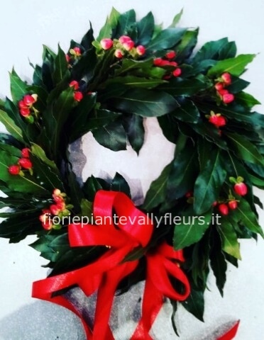 coroncina d'alloro con bacche
